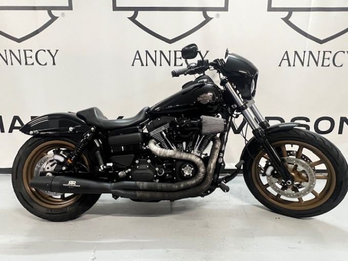 HARLEY-DAVIDSON SOFTAIL LOW RIDER 1868 S 4