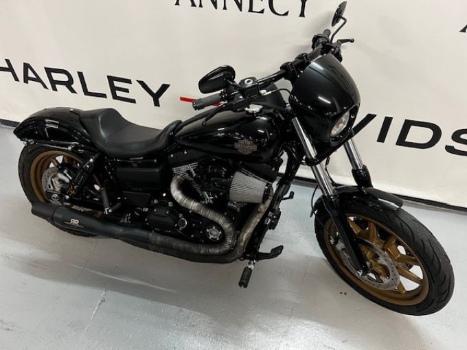 HARLEY-DAVIDSON SOFTAIL LOW RIDER 1868 S 4