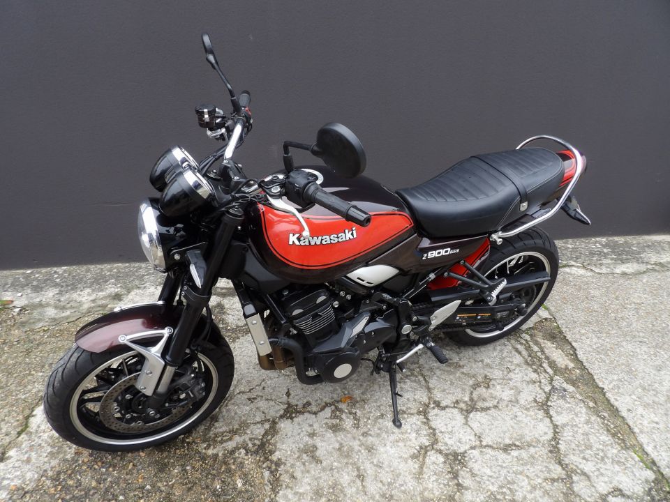KAWASAKI Z900RS 4