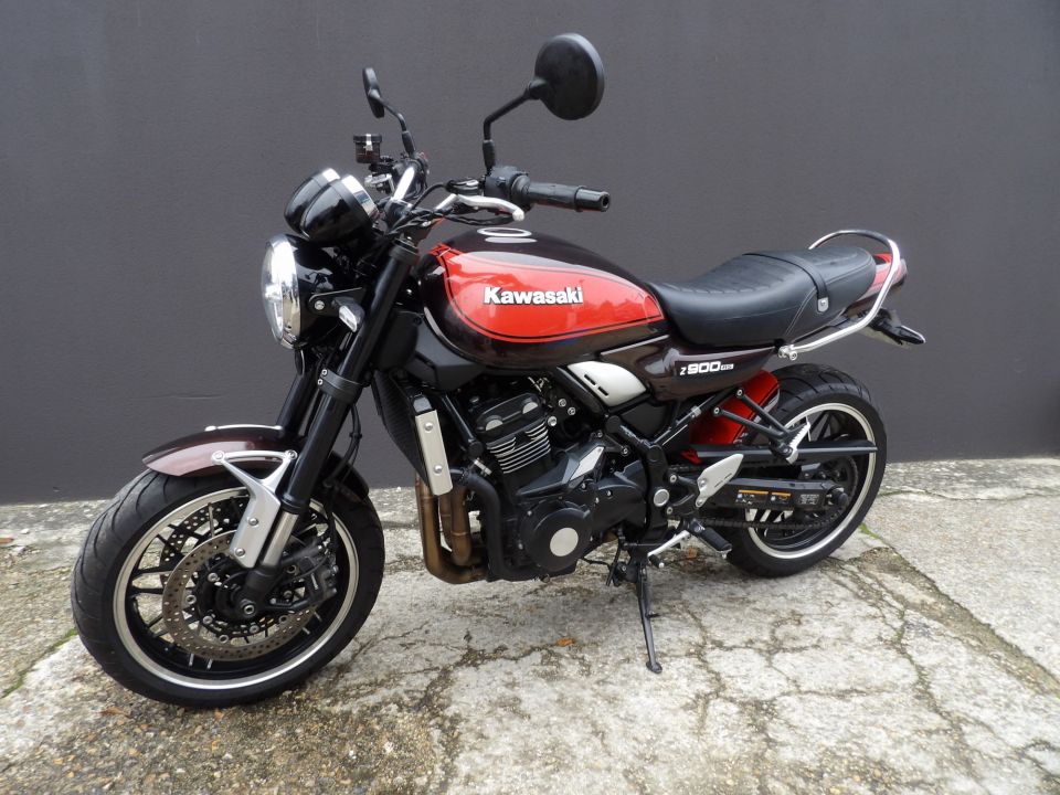KAWASAKI Z900RS 4
