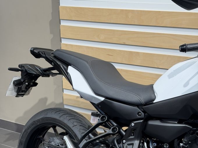 YAMAHA TRACER 7 4