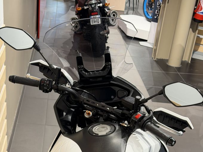YAMAHA TRACER 7 4