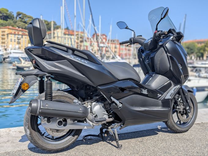 YAMAHA X-MAX 125 IRON MAX 4