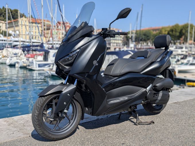YAMAHA X-MAX 125 IRON MAX 4
