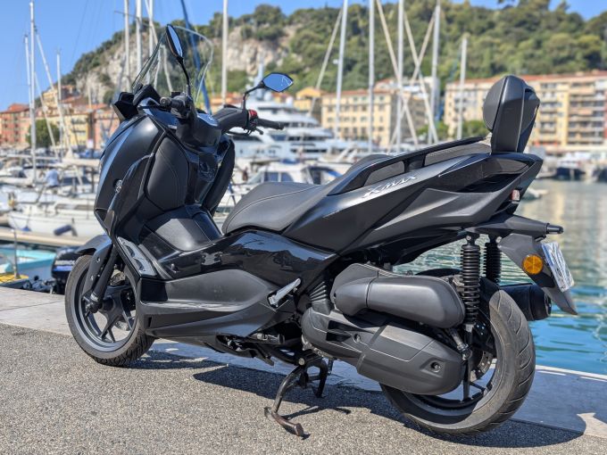 YAMAHA X-MAX 125 IRON MAX 4