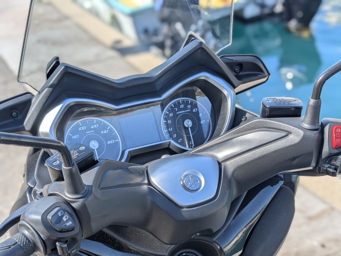 YAMAHA X-MAX 125 IRON MAX 4