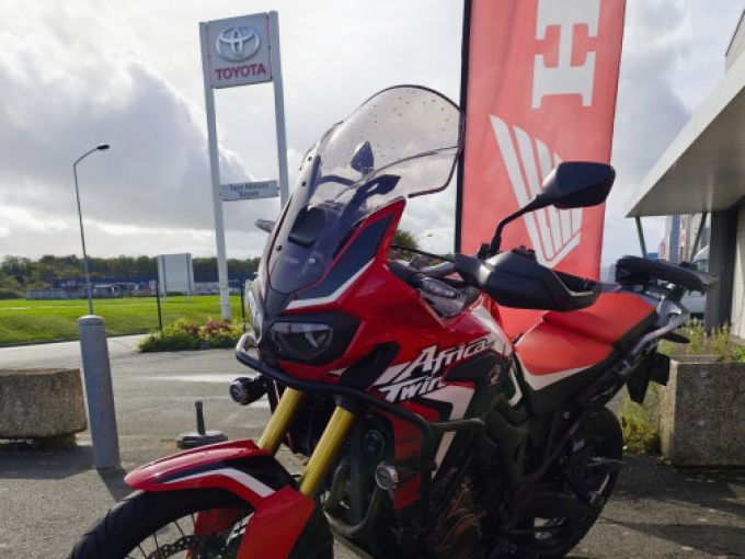 HONDA AFRICA TWIN CRF1000D DCT 4