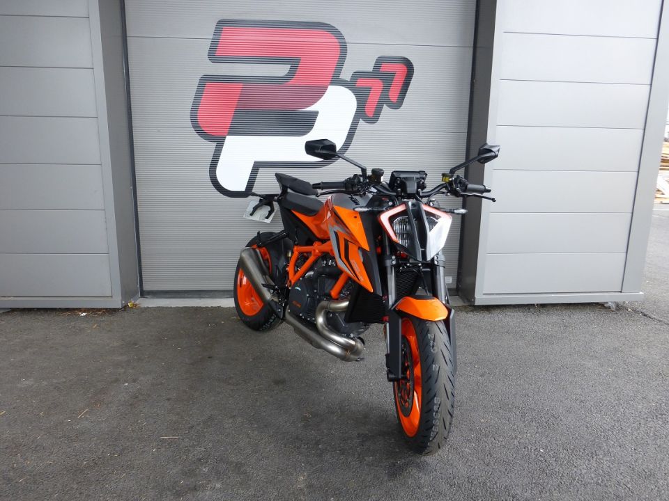 KTM 1290 SUPER DUKE R EVO 4