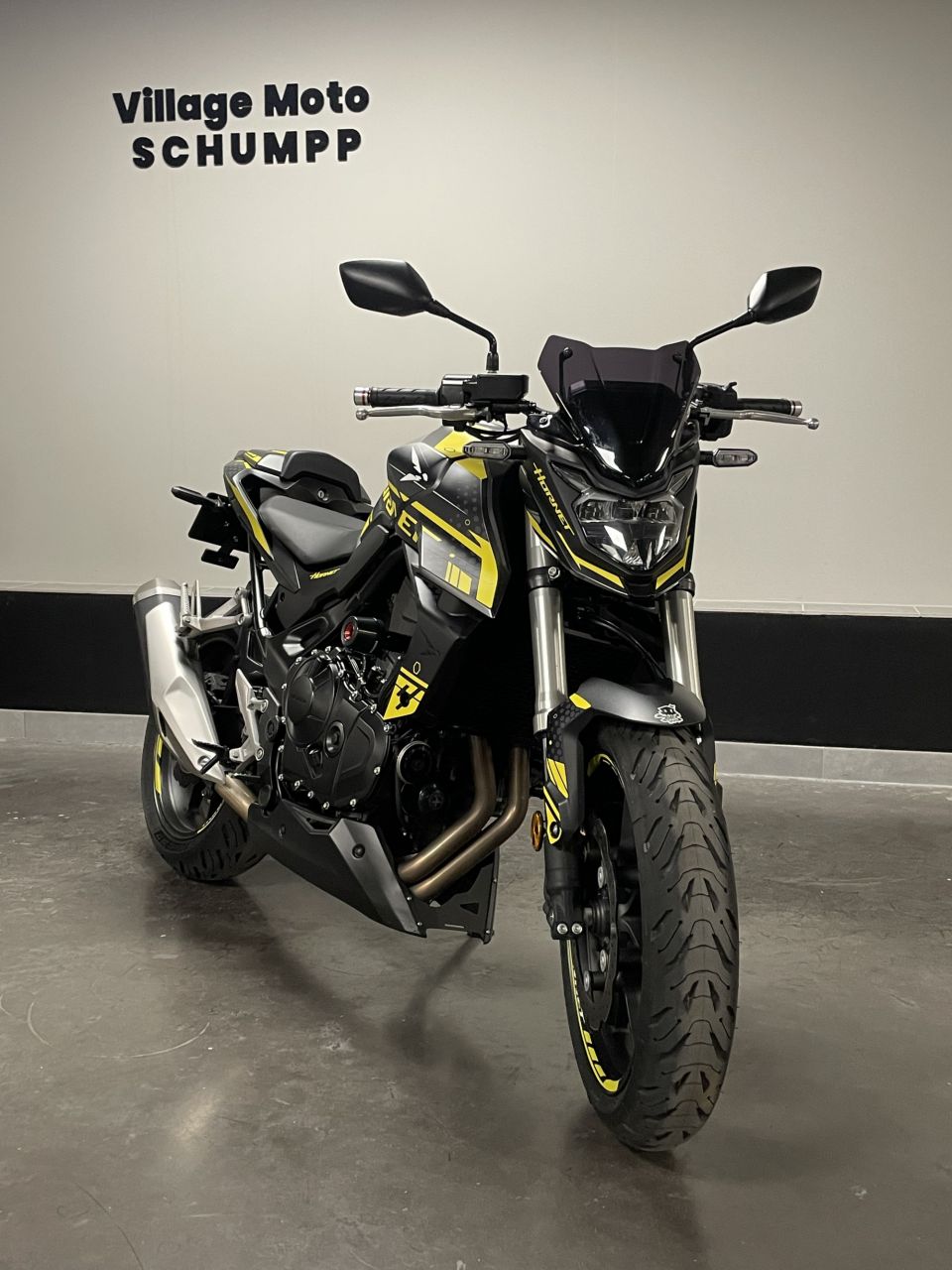 HONDA CB 750 HORNET 4