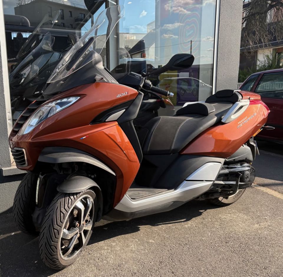 PEUGEOT METROPOLIS 400 4