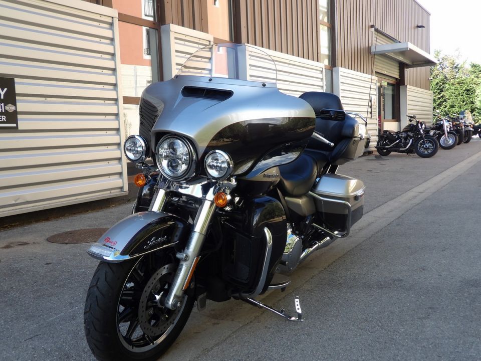HARLEY-DAVIDSON TOURING ELECTRA GLIDE 1745 ULTRA LIMITED 4