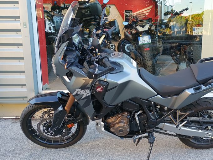 HONDA AFRICA TWIN CRF1100L ADVENTURE SPORTS 4