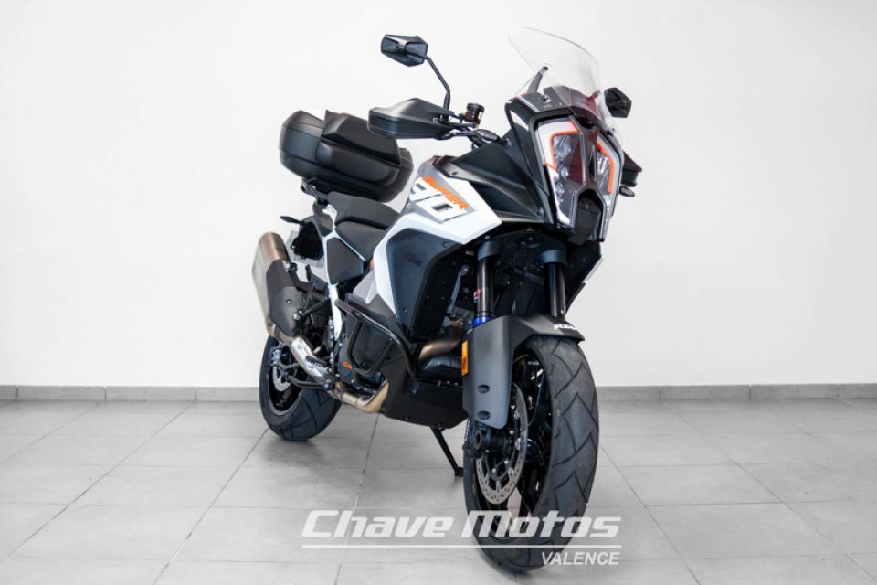 KTM 1290 SUPER ADVENTURE S 4