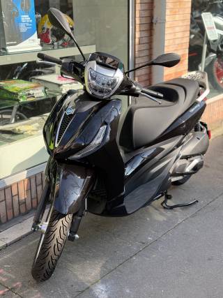 PIAGGIO NEW BEVERLY 300 EURO 5 - 2025