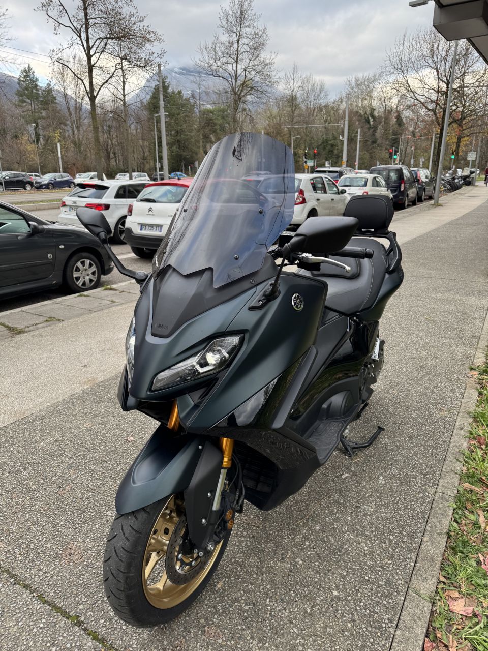 YAMAHA XP T-MAX 560 TECH MAX KAMO 4