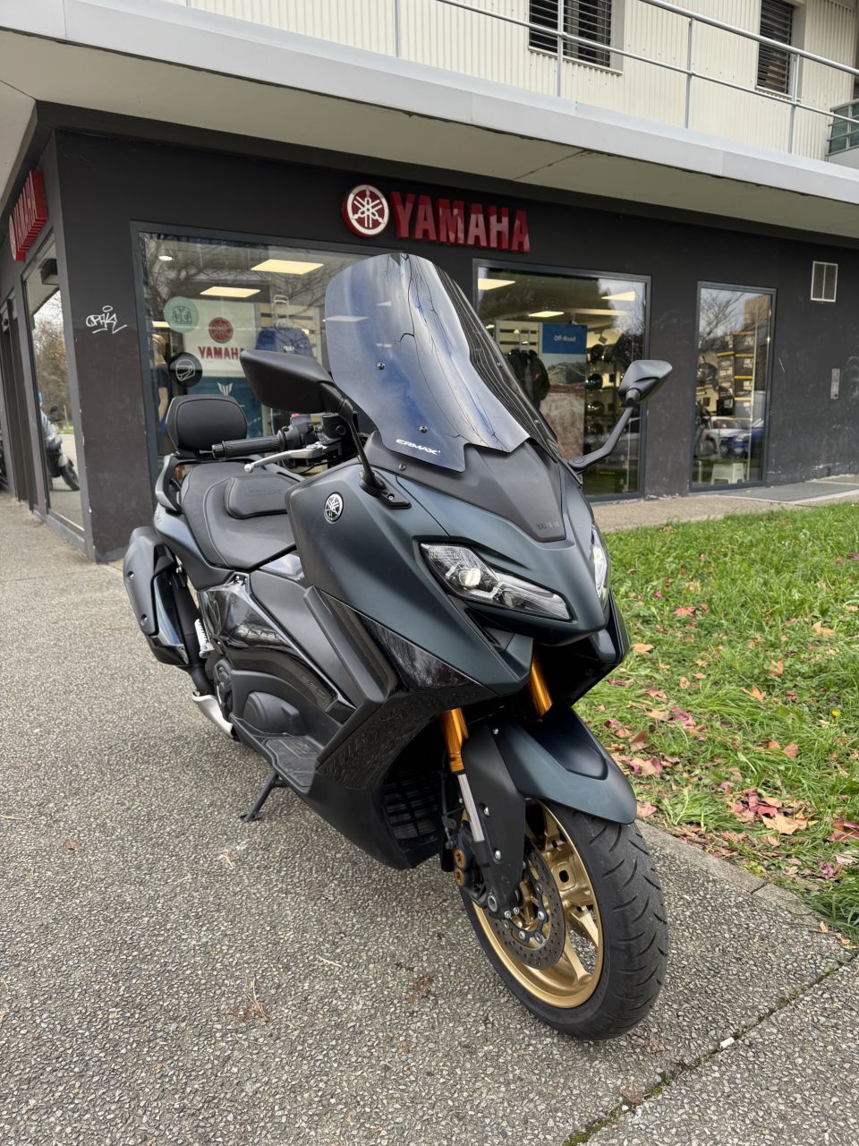 YAMAHA XP T-MAX 560 TECH MAX KAMO 4