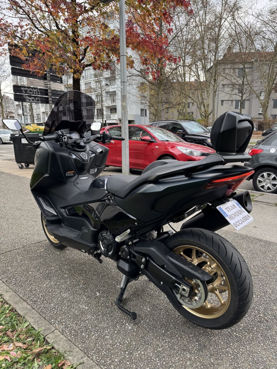 YAMAHA XP T-MAX 560 TECH MAX KAMO 4
