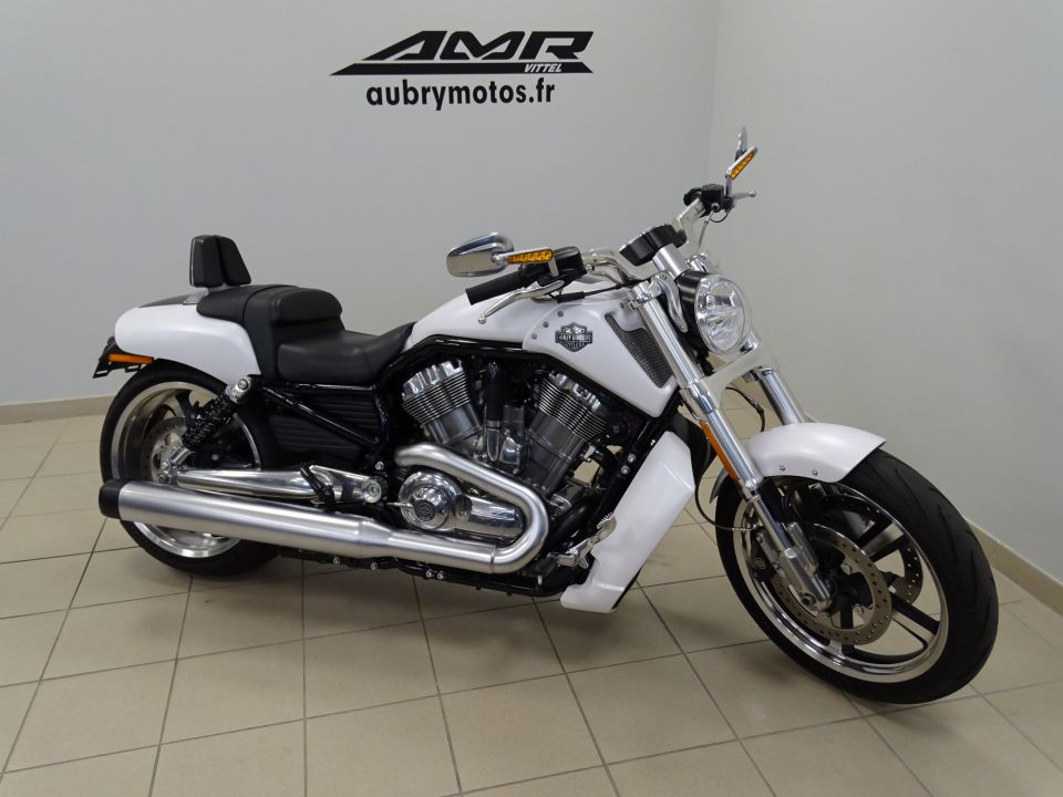 HARLEY-DAVIDSON V-ROD MUSCLE 1250 4
