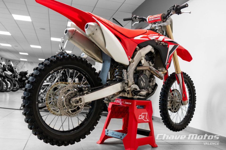 HONDA CRF250 R 4