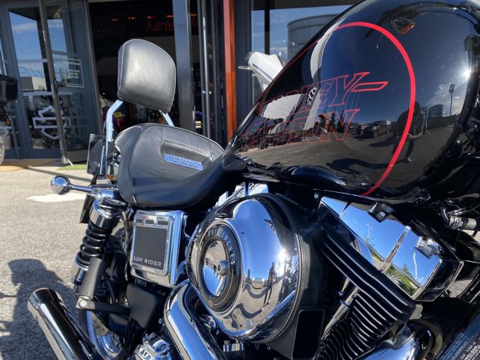 HARLEY-DAVIDSON DYNA LOW RIDER 1690 4