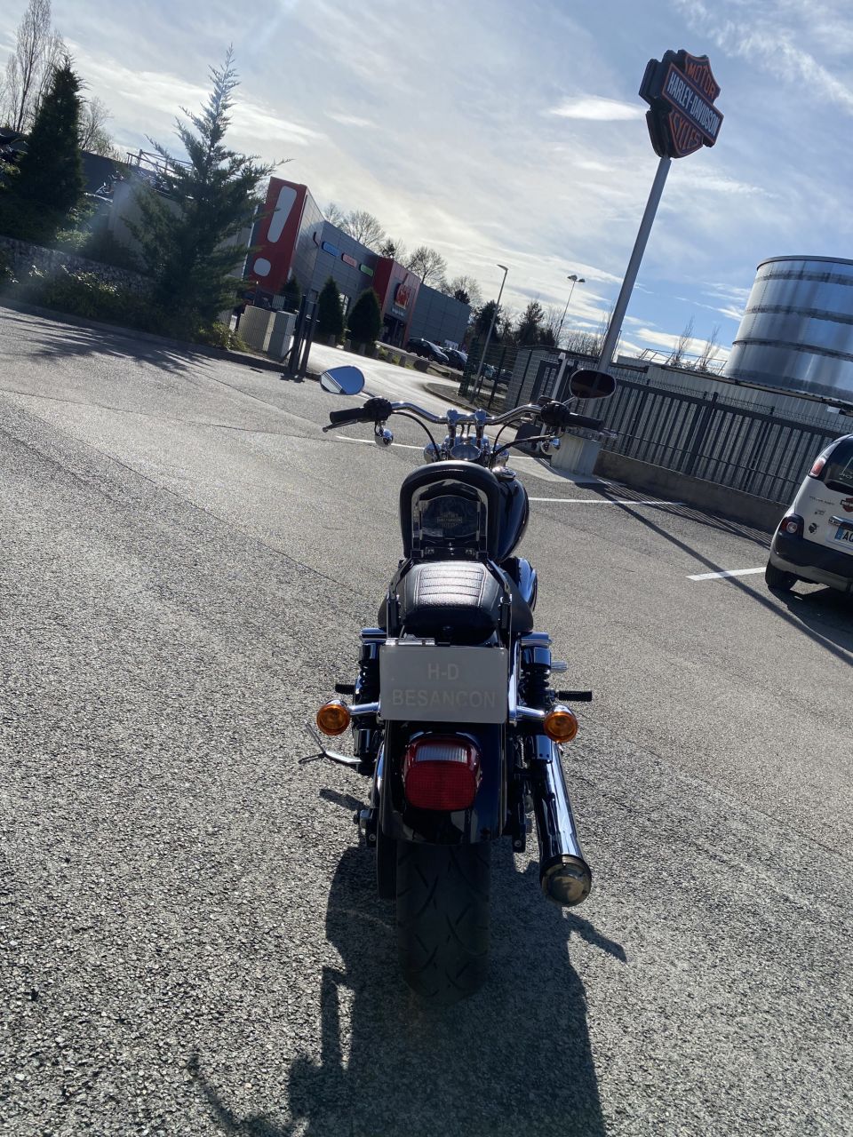 HARLEY-DAVIDSON DYNA LOW RIDER 1690 4