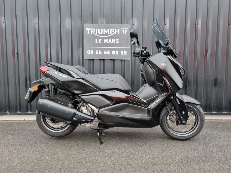 YAMAHA X-MAX 300 TECH MAX 4