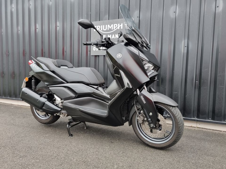 YAMAHA X-MAX 300 TECH MAX 4