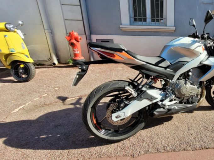 APRILIA TUONO 457 4