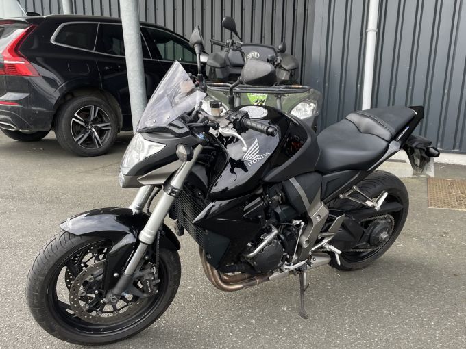 HONDA CB 1000 R 4