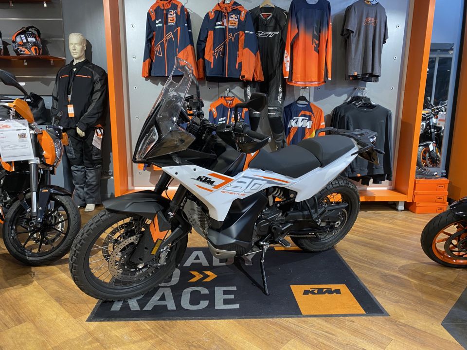 KTM 790 ADVENTURE 4