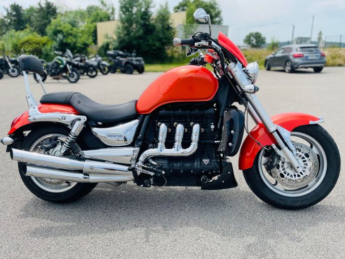 TRIUMPH Rocket III 4