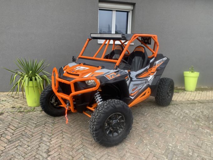 POLARIS RZR TURBO 4