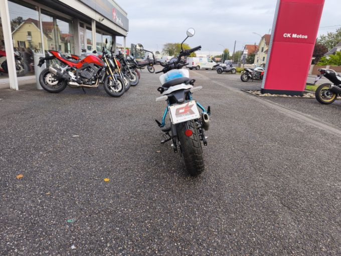 ROYAL ENFIELD guerrilla 450 4