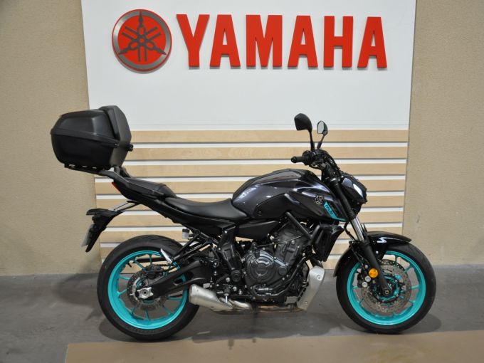 YAMAHA MT-07 (47.5CV) 4