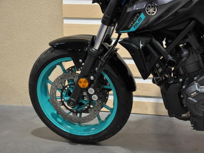 YAMAHA MT-07 (47.5CV) 4