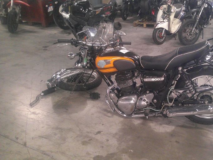 KAWASAKI W 800 4