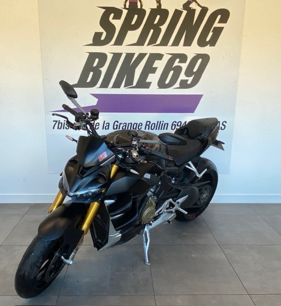 DUCATI STREETFIGHTER 4