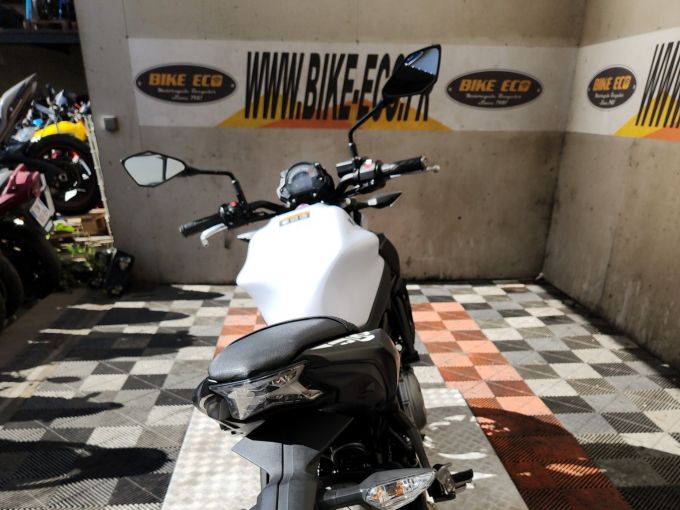 KAWASAKI Z 650 (47.5CV) 4