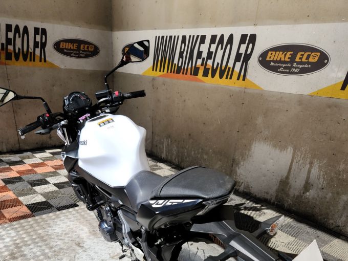 KAWASAKI Z 650 (47.5CV) 4