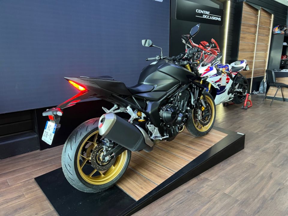 HONDA CB1000 Hornet SP 4