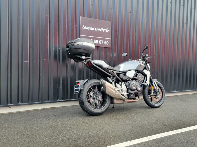 HONDA CB 1000 R 4