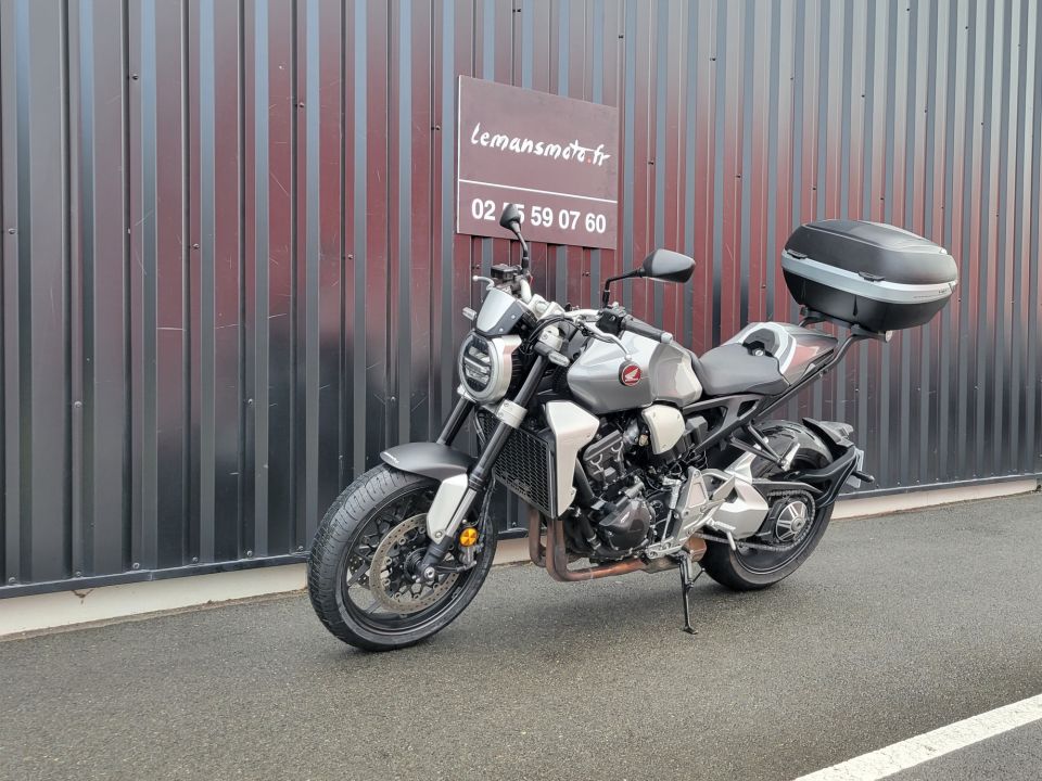 HONDA CB 1000 R 4