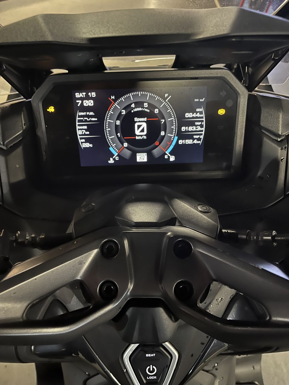 YAMAHA XP T-MAX 560 TECH MAX 4