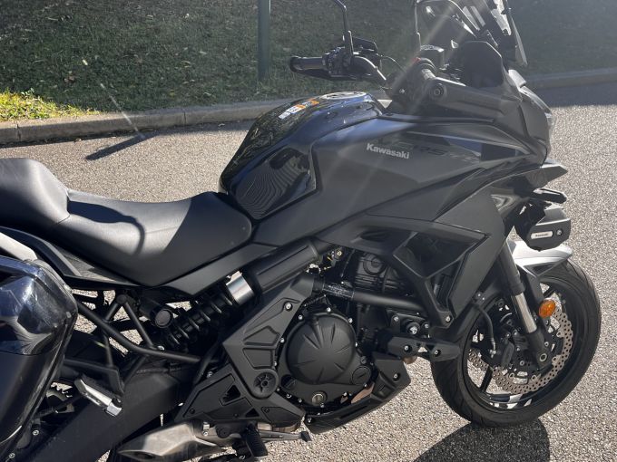 KAWASAKI VERSYS 650 4