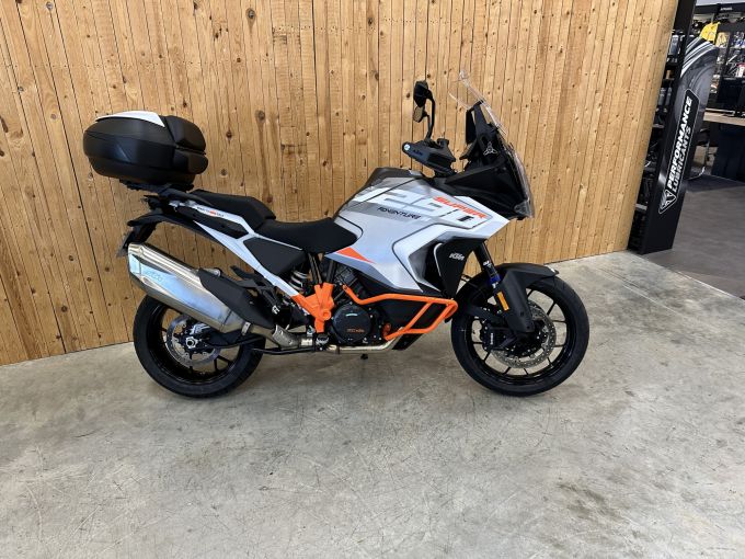 KTM 1290 SUPER ADVENTURE S 4