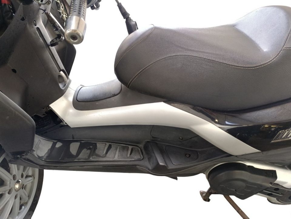 PIAGGIO MP3 400 4