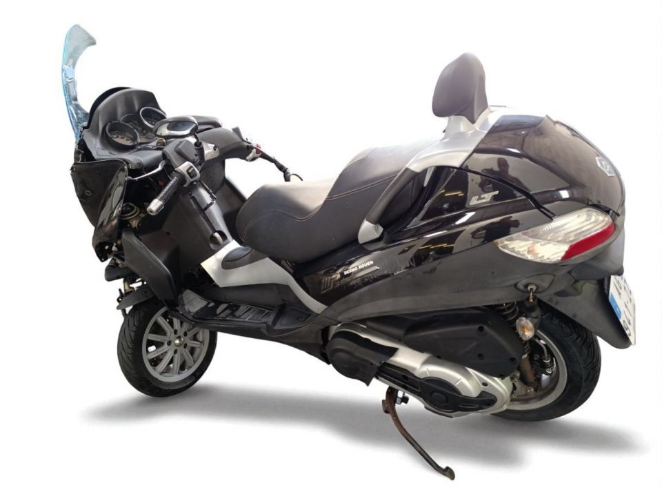 PIAGGIO MP3 400 4