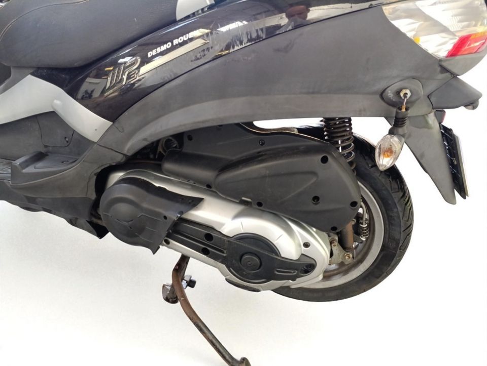 PIAGGIO MP3 400 4