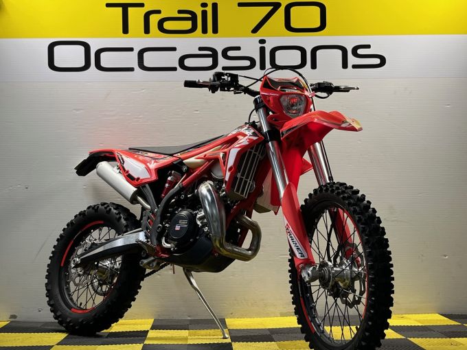 BETA XTRAINER 300 4