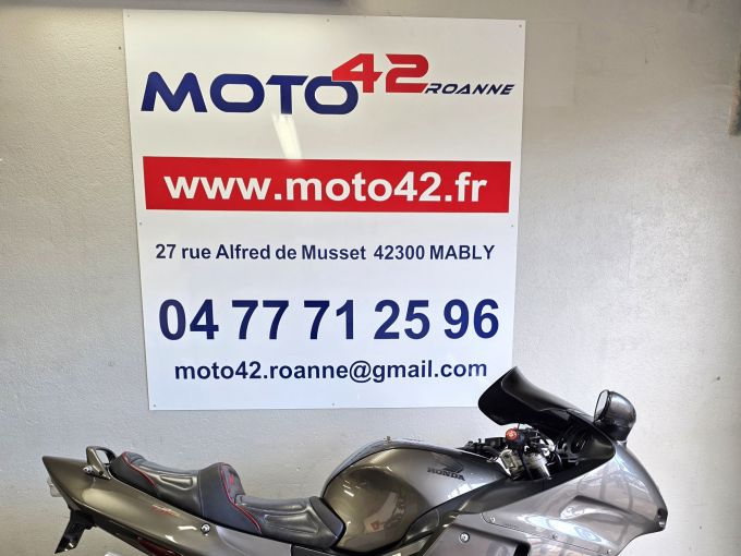 HONDA CBR-XX 4